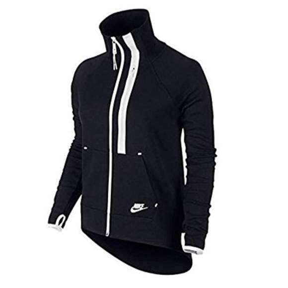 Nike Black and White Women's Hoodie - Picture 4 of 4